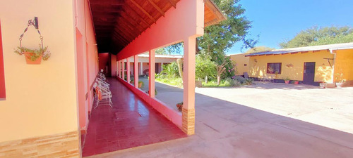 En Venta Hostal En San Carlos De Cafayate