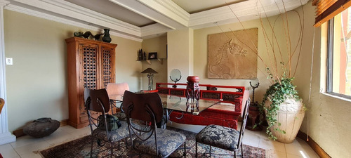 Imagen 10 de 12 de Remax Infinity Vende Exclusivo Apartamento En Res. Crasqui 138720 Frances Mijares 04144990396