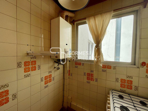 Imagen 10 de 30 de Tour Virtual Departamento En Venta 2 Ambientes Contrafrente - Centro Mar Del Plata