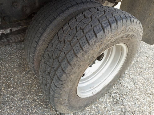 Imagen 14 de 16 de Ford F-350 Plataforma