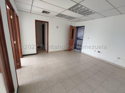 Karen García Vende Una Amplia Y Espaciosa Oficina En El Centro De Barquisimeto, Ideal Para Tu Empresa, Buena Vista Al Manzano, Grandes Espacios.