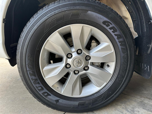 Toyota Hilux Cd 4x2 Sr
