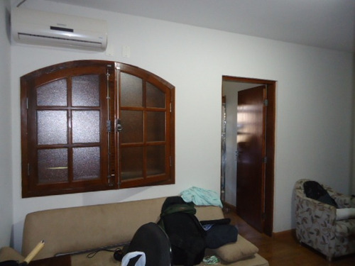 Imagem 5 de 14 de Chácara No Centro Da Cidade / Piracaia Ch-169