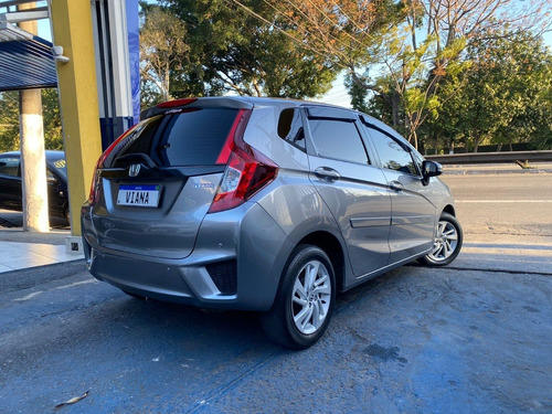 Imagem 4 de 9 de Honda Fit 1.5 Lx Cvt (flex) 2015