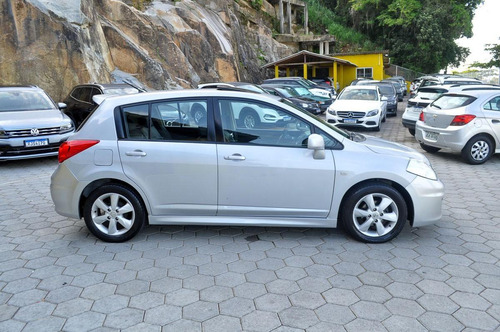 Nissan Tiida SL 1.8 AT