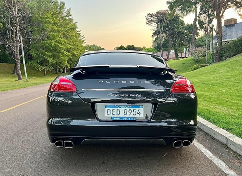 Imagen 10 de 18 de Porsche Panamera Turbo V8 551 Cv