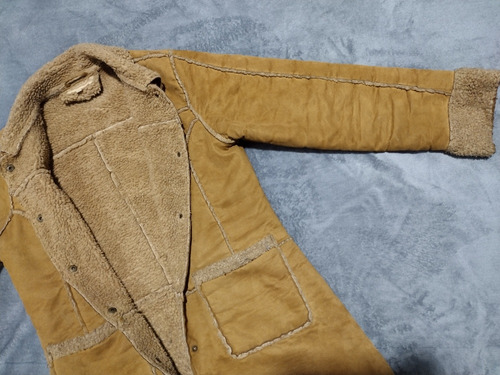 Campera Larga Símil Corderito Gabardina