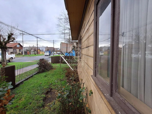 Casa En Barrio Antiguo De Osorno, Habitacional O Comercial