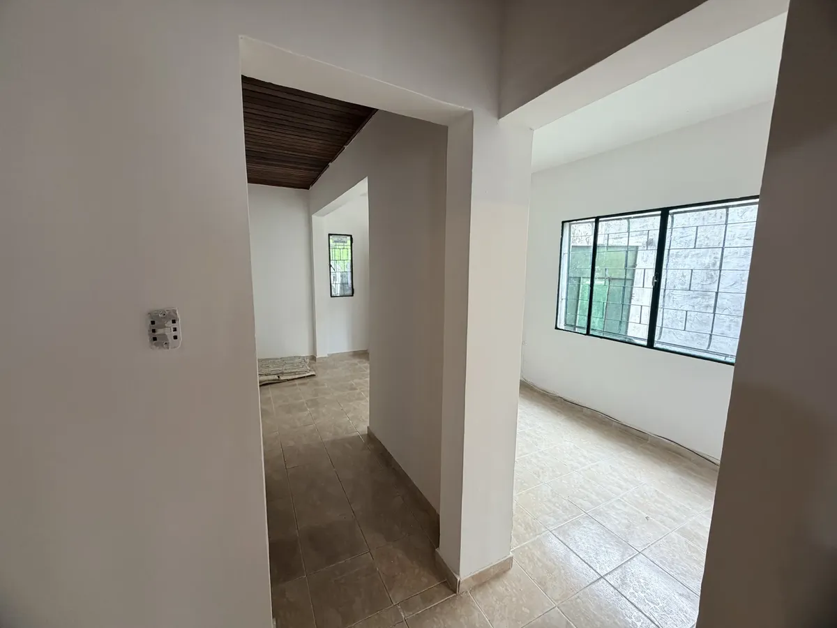 Casa En Alquiler Parque Batlle /  Buceo  Propiedad Horizontal De Altos   2 Dormitorios Amplios 2 Baños Terraza Con Parrillero · Foto 5