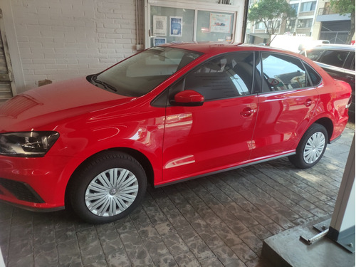 Volkswagen Vento 1.6 Starline Mt