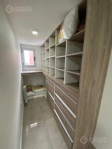 Venta, Departamento 1 Ambiente En Zona La Perla . Apto Credito Bancario