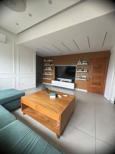 Pent-house En Venta En Urbanización Real