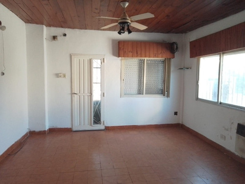 Imagen 5 de 14 de Casa De 4 Ambientes En Sanvi