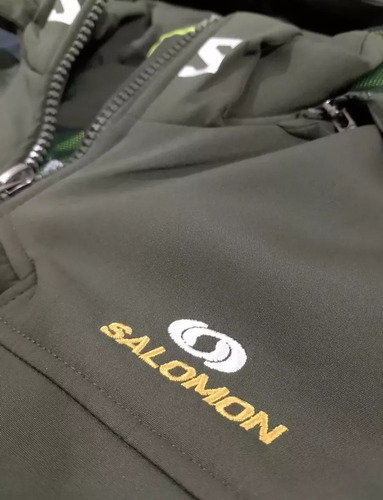 Campera Salomon Tecnica Deportiva Con Trampa Para Nieve Verde Oscuro M