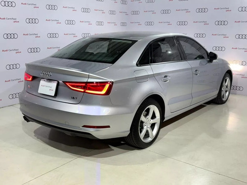 Audi A3 1.8 Ambiente At