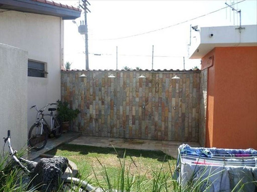 Imagem 11 de 13 de Casa, 2 Dorms Com 72 M² - Gaivotas - Itanhaem - Ref.: Ita1905 - Ita1905