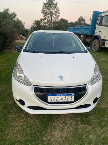 Imagen 5 de 16 de Peugeot 208 2015 1.0 Access 5p Francés