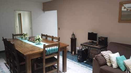 Imagen 4 de 18 de Casa En Venta En Hurlingham