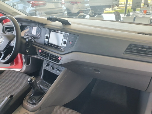 Imagen 9 de 11 de Volkswagen Gol Trend 2021 1.6 Highline Polo