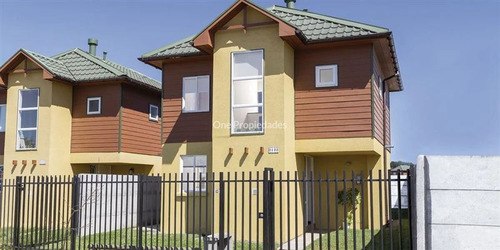 Casa Venta 3d3b Con Jardin Moderna Villa Tres Vientos