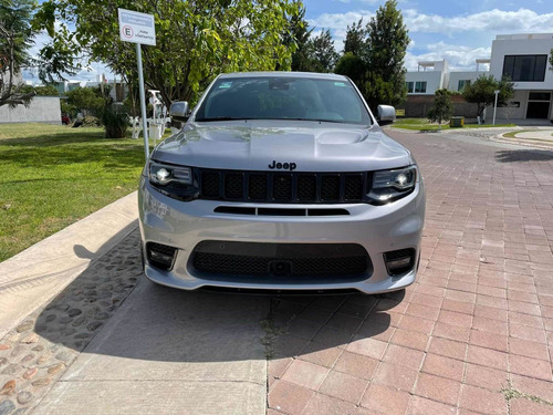 Imagen 2 de 8 de Jeep Grand Cherokee 2019 6.4 Srt-8 At