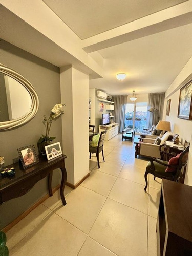 Imagen 2 de 10 de Departamento En Venta En Ituzaingo Norte
