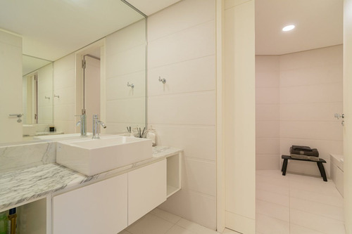 Venta 3 Ambientes Con Dependencia Y Cochera