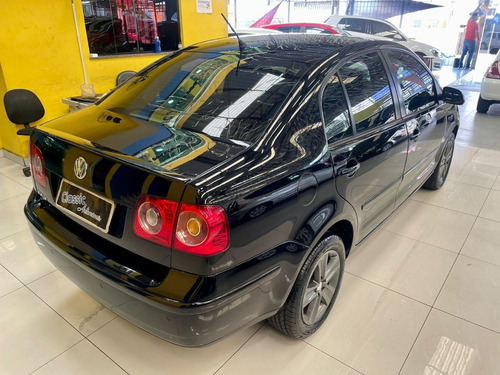 Imagem 4 de 12 de Vw / Polo Sedan 1.6 2012