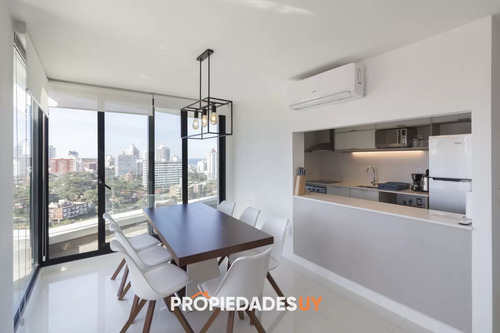 Apartamento En Venta Y Alquiler En Mansa Punta Del Este, 3 Dormitorios, 4 Baños