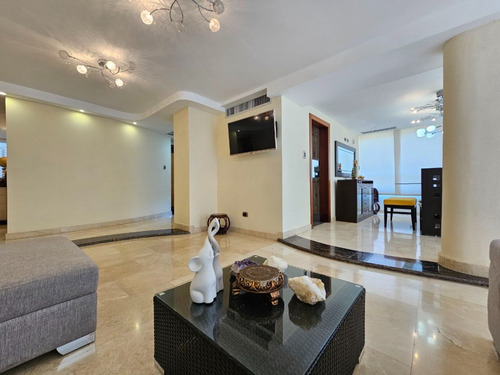 Apartamento En Venta En Los Naranjos