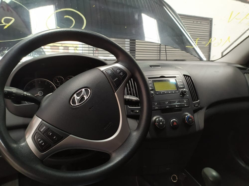 Imagem 7 de 13 de Sucata Hyundai I30cw Para Retirada De Peças