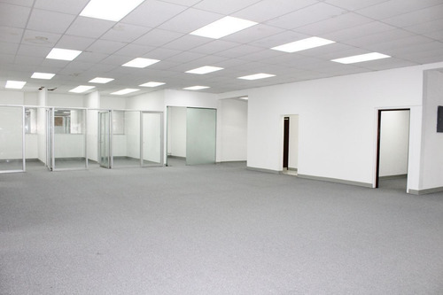 Imagen 10 de 25 de Oficinas Corporativas Plaza Comercial Arboledas, Tlalnepantla, Edo. Méx.