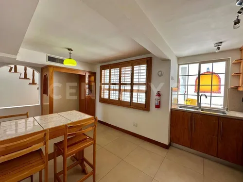 Casa En Venta Col. Abraham Gonzalez, Chihuahua