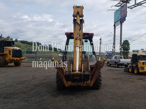 Retroescavadeira Cat 416d, 4x4, Ano 2002