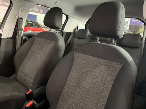 Imagem 8 de 10 de Peugeot 208 1.2 Active 12v Flex 4p Manual