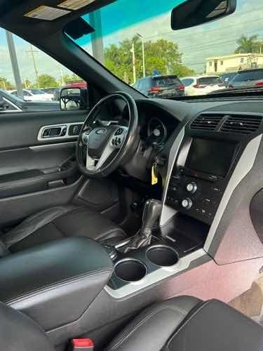 Imagen 3 de 5 de Ford Explorer Xlt