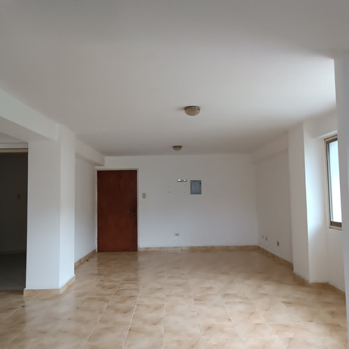 Apartamento En Residencias Bella Vista I La Trigaleña Valencia.maria Resistido Solo Clientes