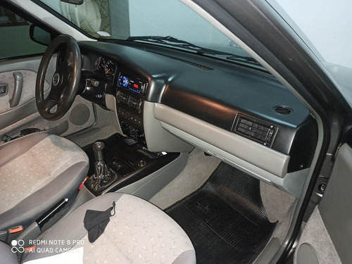 Imagem 7 de 13 de Volkswagen Santana