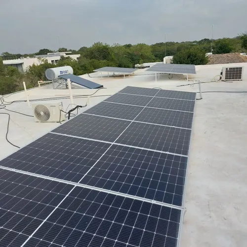 Casa En Venta Con Paneles Solares En Jardines De La Rejoayada Mérida
