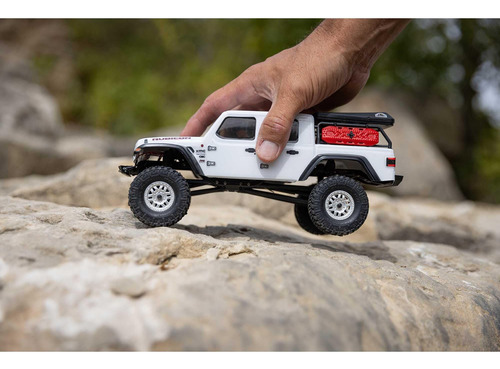 Axial Rc Truck Scx24 Jeep Gladiator Tracción En Las 4 Ruedas
