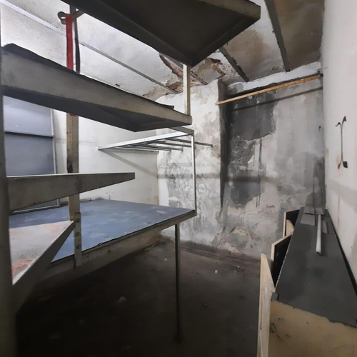 Imagen 13 de 17 de Alquiler De Local Comercial - Microcentro - Sin Conexion A Gas