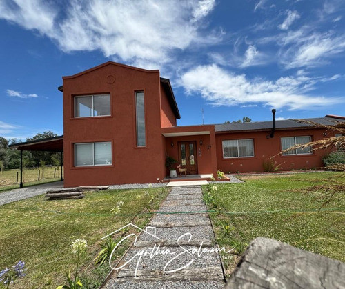 Venta Casa De 4 Ambientes Carlos Keen Chacras De San Andres