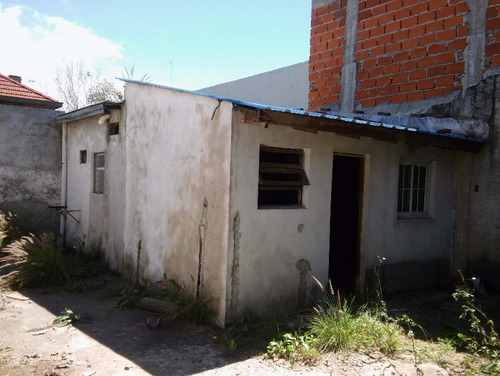 Local Con Vivienda En Venta En Quilmes Oeste