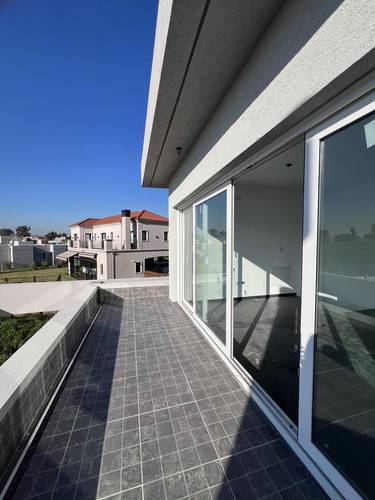 Casa En Venta En Santa Ines