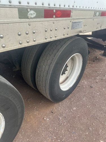 Tractocamion Sterling Y Caja Refrigerada 53 Ft