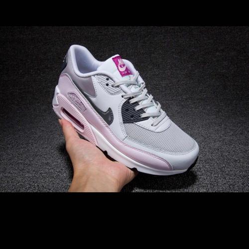 Air Max 90 Essential