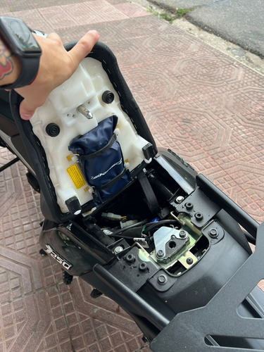 Imagen 7 de 15 de Bajaj Dominar