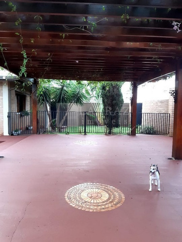 Chacara Mobiliada Em Jardinopolis, Condominio Village 2, 3 Suítes Sendo1 Master, Piscina E Salão Gourmet Em 2.000 M2 De Area Total - Ch00051 - 68999436