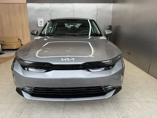 K3 Sedan Version Vibrant Hoy Soat Gratis Mod 2026