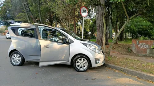 Chevrolet Spark 1.0 Lt M200